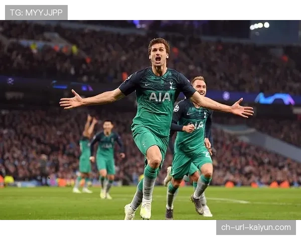 通讯:绝杀后被VAR吹掉,克莱蒙球员赛后久久伫立场边